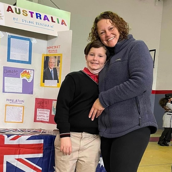 Meet your Posher, Danielle - Picture 7 of 12